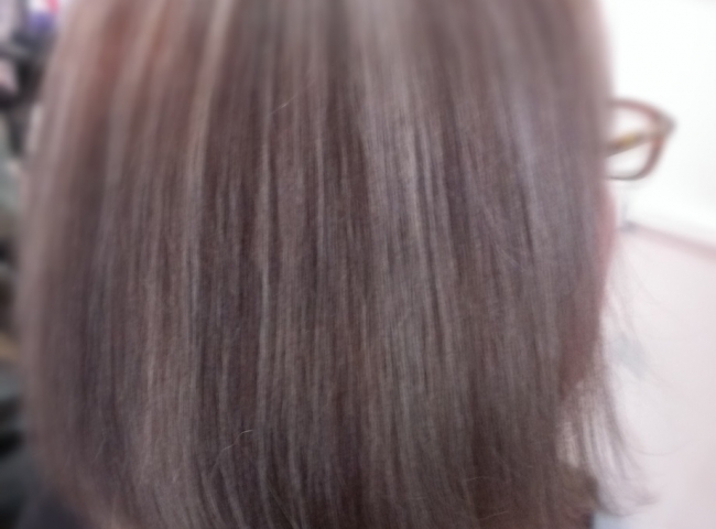 Dees New Hairstyle
